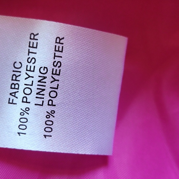 Fushia teddy jacket 3/4 length. Hook closure.  2 front pockets. NEW - Picture 11 of 12